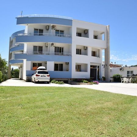 Apartments Fati & Flori Ulcinj Exteriör bild