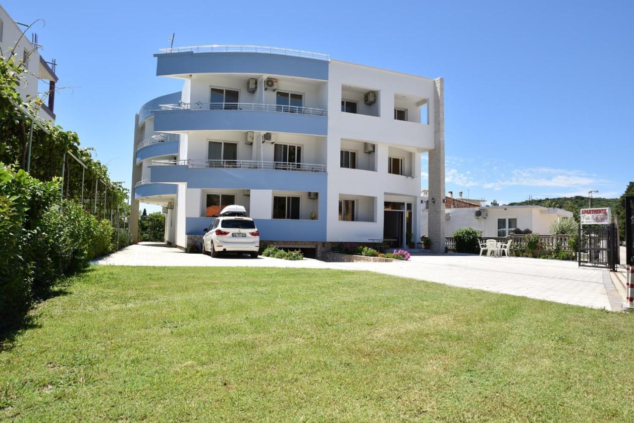 Apartments Fati & Flori Ulcinj Exteriör bild
